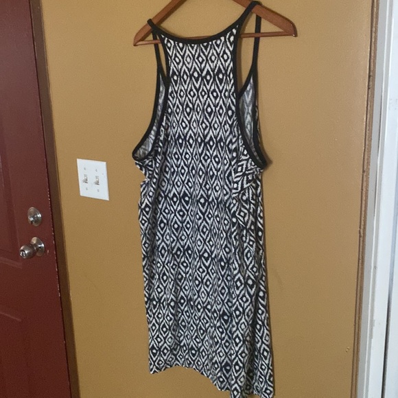 Sundress - Picture 3 of 3